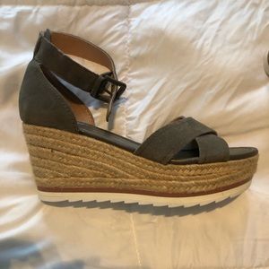 Wedge sandals never worn
